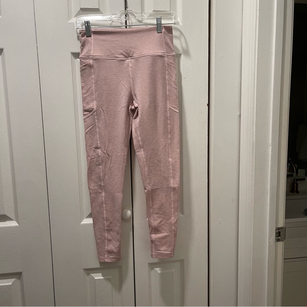 Victoria’s Secret active leggings with pockets. Barbie pink